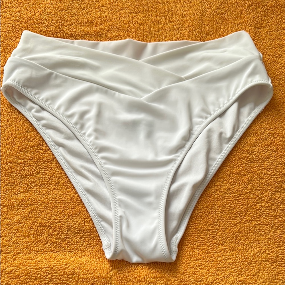 PINK Victoria's Secret White Bikini Bottoms Swim